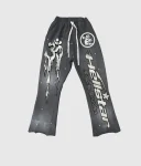 Hellstar-Studios-Racer-Flare-Sweatpants-Black-3.webp